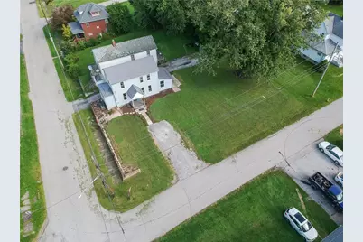 404 Hawthorne St, New Castle, PA 16101 - Photo 7