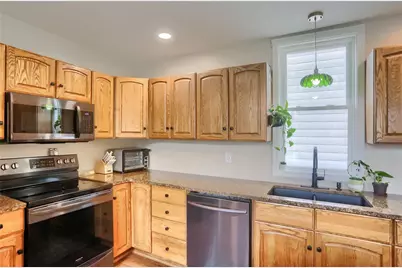 404 Hawthorne St, New Castle, PA 16101 - Photo 11