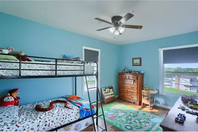 404 Hawthorne St, New Castle, PA 16101 - Photo 31