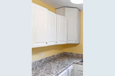 412 Wood St, California, PA 15419 - Photo 9