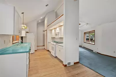 1301 Grandview Ave, Pittsburgh, PA 15116 - Photo 5