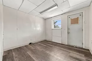 626 Copeland St, Pittsburgh, PA 15232 - Photo 11