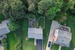160 Rivercrest Dr, Moon/Crescent Twp, PA 15108 - Photo 3