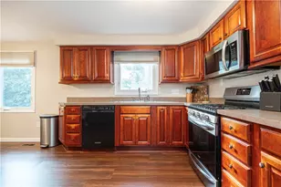 160 Rivercrest Dr, Moon/Crescent Twp, PA 15108 - Photo 11