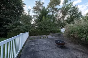 160 Rivercrest Dr, Moon/Crescent Twp, PA 15108 - Photo 31