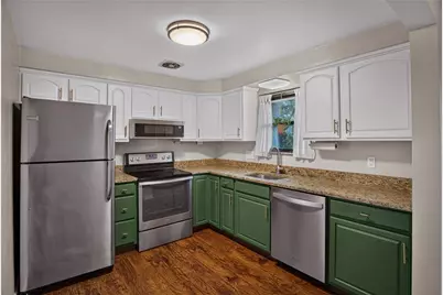 106 Susan Dr, Green Tree, PA 15220 - Photo 7