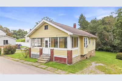34 School St, Sharpsville, PA 16150 - Photo 3