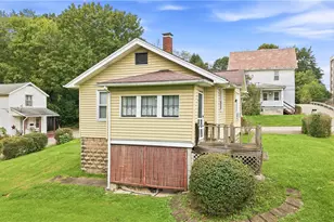 34 School St, Sharpsville, PA 16150 - Photo 7