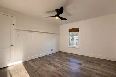 817 Victory Rd, Pittsburgh, PA 15101 - Photo 15