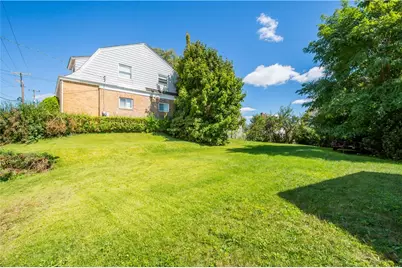 2823 Crosby Ave, Pittsburgh, PA 15216 - Photo 5