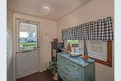 256 Hawthorne Ln, West Deer, PA 15084 - Photo 3