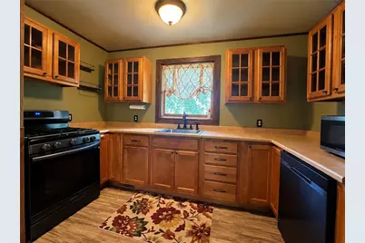 10365 Lilac St, Irwin, PA 15642 - Photo 3