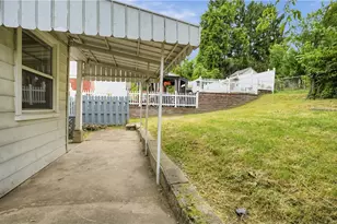 3027 Brentwood Ave, Pittsburgh, PA 15227 - Photo 5