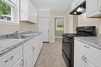 3027 Brentwood Ave, Pittsburgh, PA 15227 - Photo 17