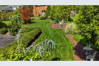 1050 Larchdale Drive, Pittsburgh, PA 15243 - Photo 27