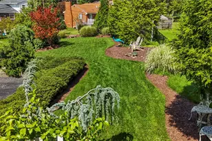 1050 Larchdale Dr, Pittsburgh, PA 15243 - Photo 27
