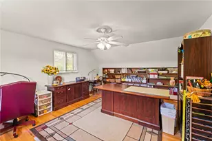 1050 Larchdale Dr, Pittsburgh, PA 15243 - Photo 19