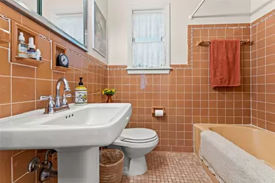 1050 Larchdale Drive, Pittsburgh, PA 15243 - Photo 11
