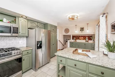 5210 Redwood Dr, White Township, PA 15701 - Photo 15