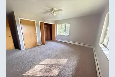818 Fender Lane, Westmont Hilltop School District, PA 15905 - Photo 11