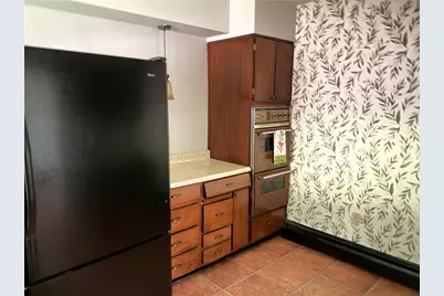 818 Fender Lane, Westmont Hilltop School District, PA 15905 - Photo 7