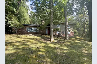 818 Fender Lane, Westmont Hilltop School District, PA 15905 - Photo 1
