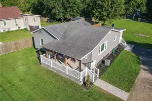 915 Marie Ave, Shenango Township, PA 16101 - Photo 3