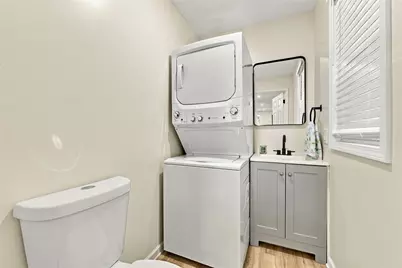 608 Boggs Ave, Pittsburgh, PA 15211 - Photo 11