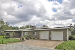 4068 Hills Church Rd, Murrysville, PA 15632 - Photo 13