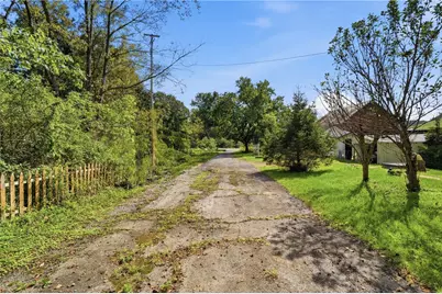 118 Saltarka Ln, Jackson Township, PA 16063 - Photo 31