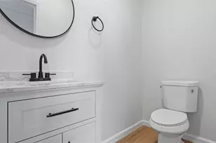 322 Wyoming St, Pittsburgh, PA 15211 - Photo 15