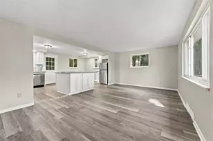 134 Becks Run Rd, Moon/Crescent Twp, PA 15108 - Photo 5