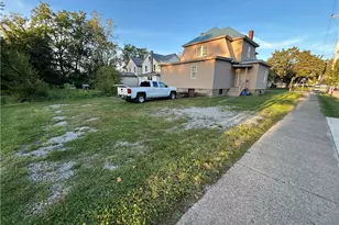 596/598 S South 7th St, Indiana Boro, PA 15701 - Photo 3