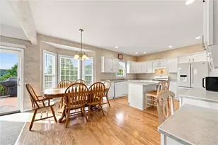 6204 Antler Hill Dr, Penn Twp, PA 15085 - Photo 3