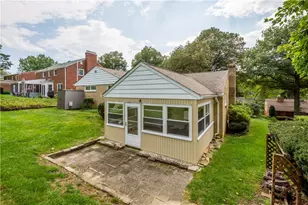 277 Park Entrance Dr, Pittsburgh, PA 15228 - Photo 25