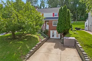 322 Vanadium Rd, Scott Township, PA 15243 - Photo 3