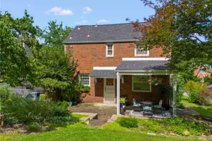 322 Vanadium Rd, Scott Township, PA 15243 - Photo 7