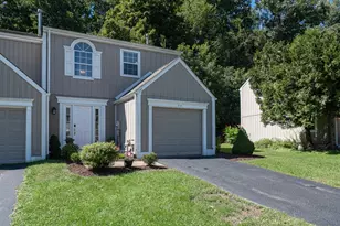 65 New London Ln, Oakmont, PA 15139 - Photo 1