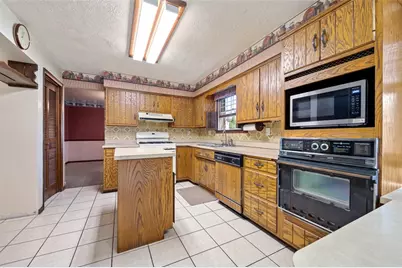 1315 Sycamore St, Connellsville, PA 15425 - Photo 19