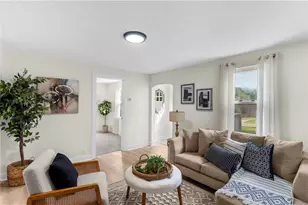 1953 Shadyside Dr, Hermitage, PA 16148 - Photo 11