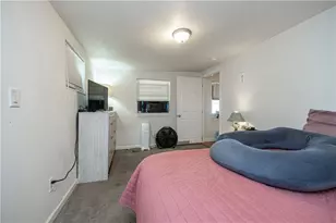 1810 Vanburen, Aliquippa, PA 15009 - Photo 13