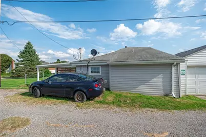1810 Vanburen, Aliquippa, PA 15009 - Photo 15