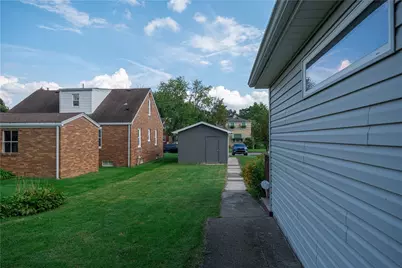 1810 Vanburen, Aliquippa, PA 15009 - Photo 17