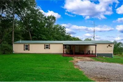 917 Old Mercer Road, Springfield Township, PA 16137 - Photo 1