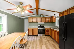 917 Old Mercer Rd, Springfield Township, PA 16137 - Photo 17