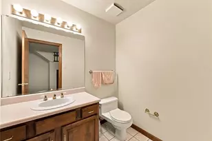 10040 Firethorn Dr, North Huntingdon, PA 15642 - Photo 15