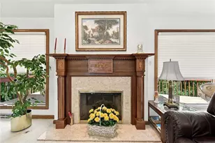 10040 Firethorn Dr, North Huntingdon, PA 15642 - Photo 7