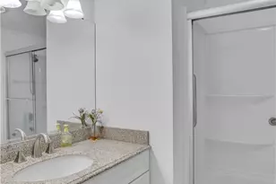 285 Shasta Dr, Pittsburgh, PA 15239 - Photo 17