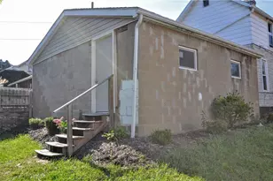 505 Crest Ave, Charleroi Boro, PA 15022 - Photo 37