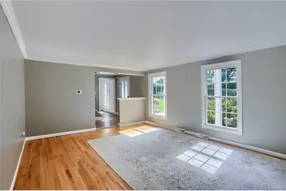 1225 Montclair Drive, Pittsburgh, PA 15241 - Photo 9